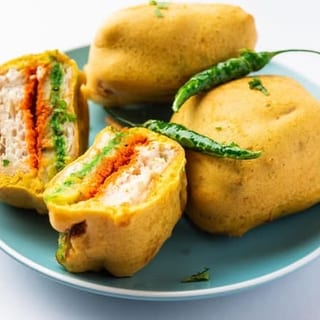Ulta Vada Pav