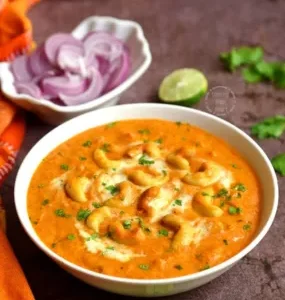 Kaju Curry