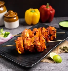 Lasuni Paneer (Garlic)